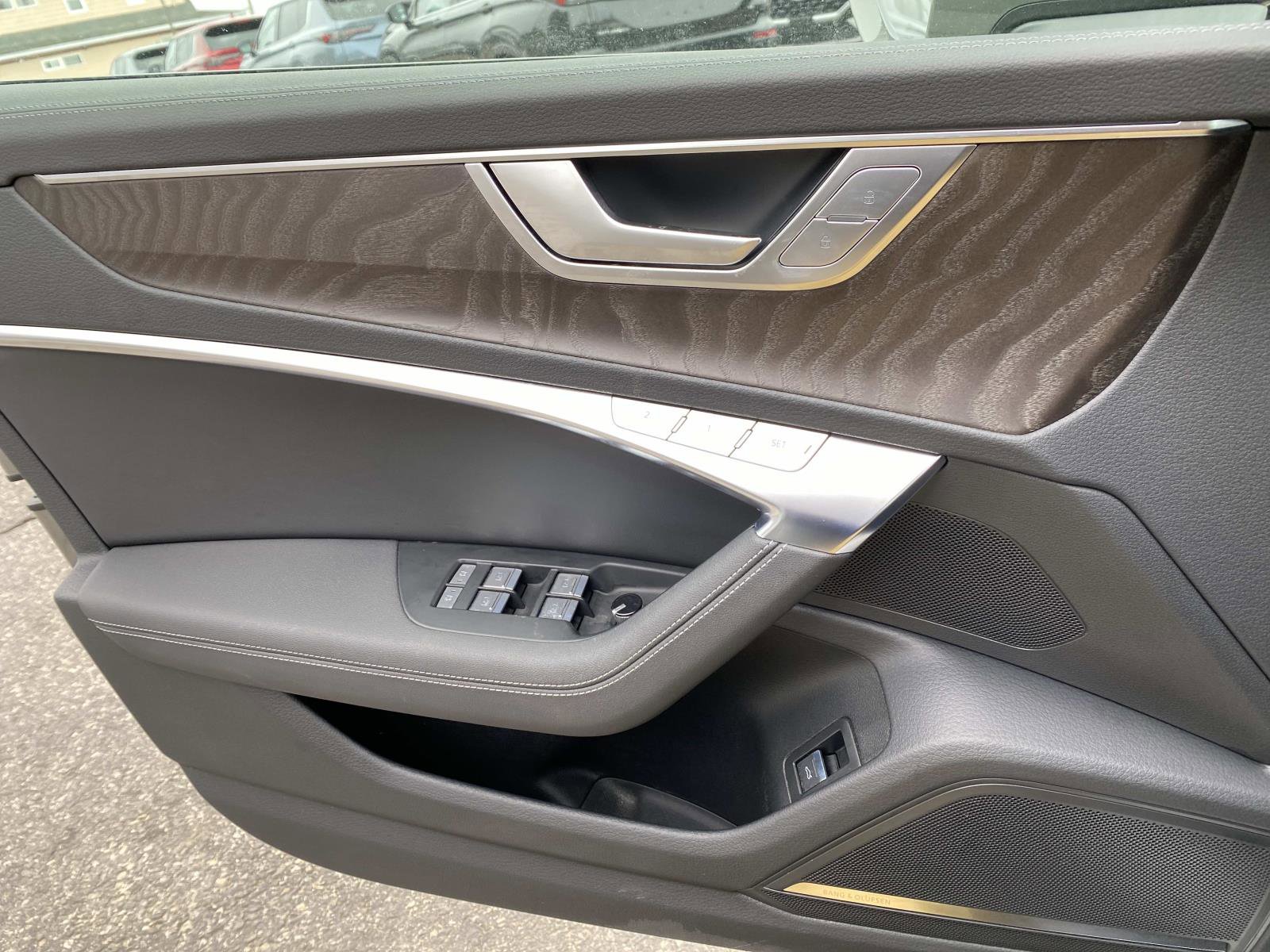 Used 2022 Audi A6 Premium Plus w/ Premium Plus Package image 20