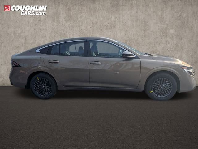 New 2026 Nissan Sentra SV image 9