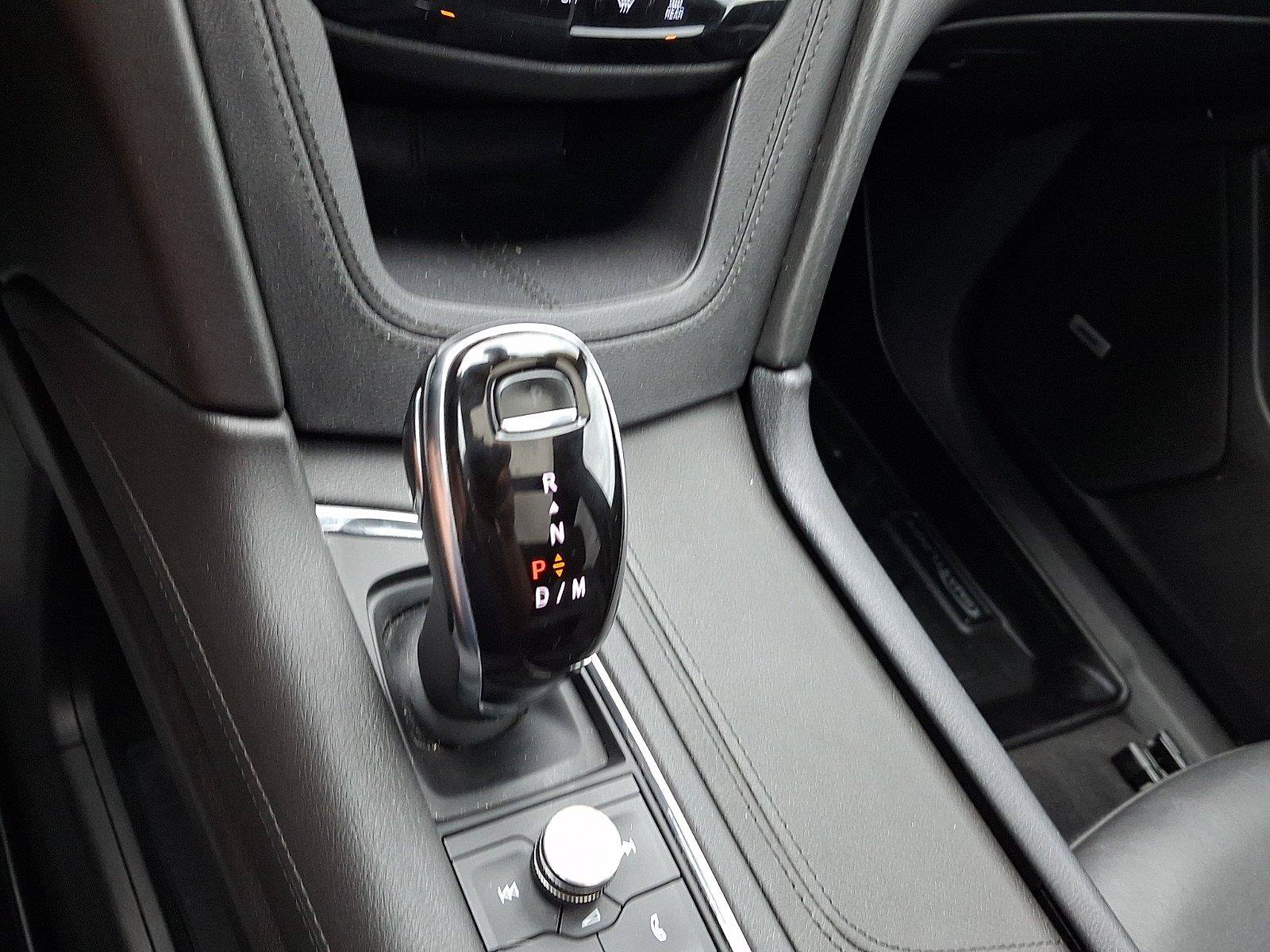 Used 2020 Cadillac XT6 Premium Luxury AWD/4WD image 14