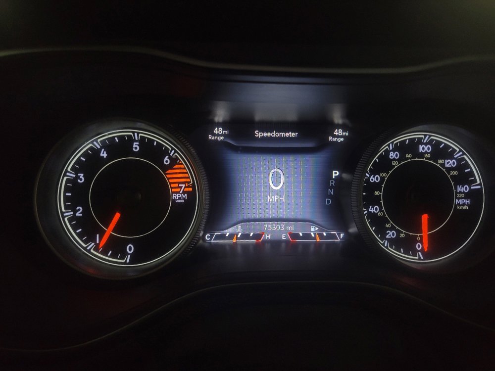 Used 2019 Jeep Cherokee Limited FWD image 23