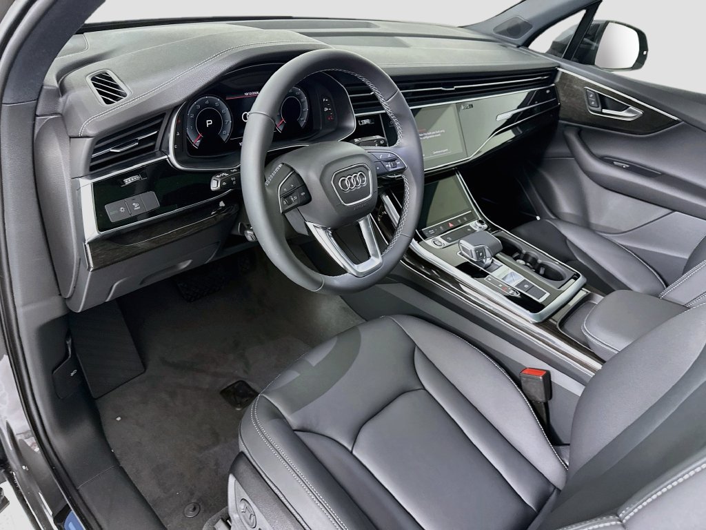 New 2026 Audi Q7 2.0T Premium AWD/4WD image 10