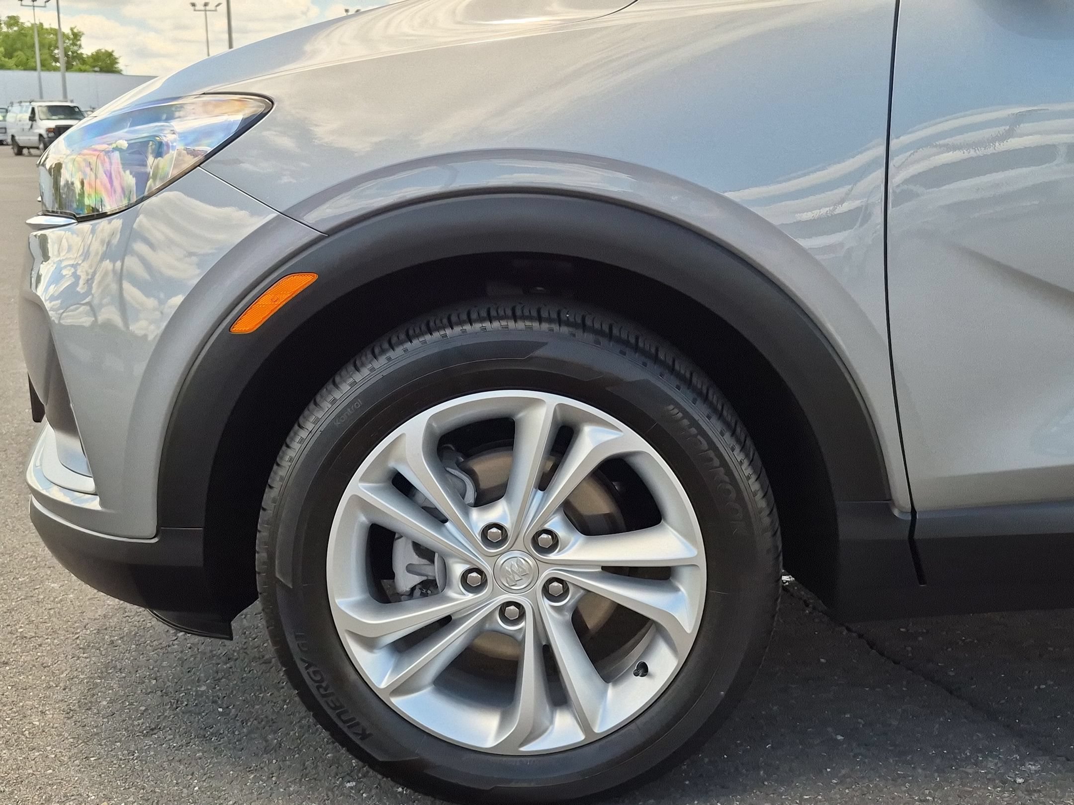 Certified 2023 Buick Encore GX Preferred w/ Cold Weather Comfort Package FWD image 31