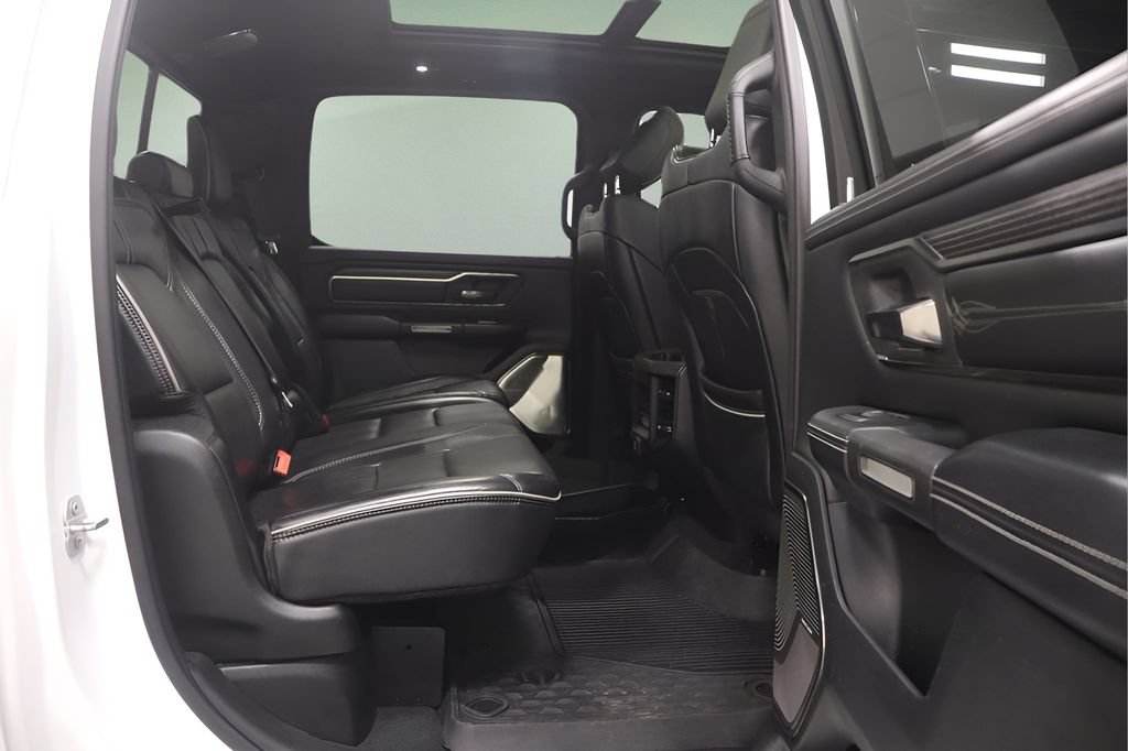 Used 2019 RAM 1500 Limited AWD/4WD image 17