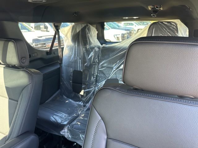 New 2026 GMC Yukon XL Denali w/ LPO, Floor Liner Package image 19