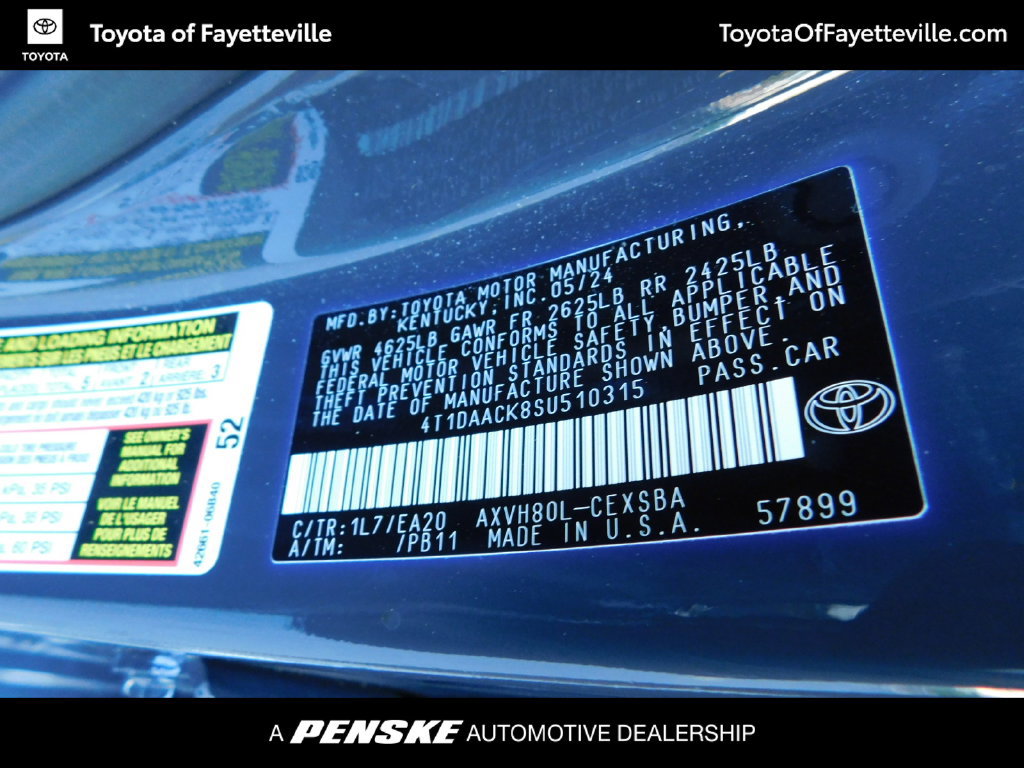 Certified 2025 Toyota Camry SE FWD image 11