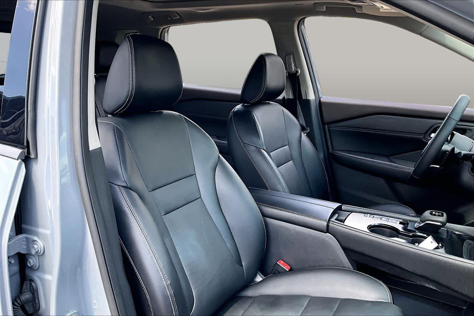Certified 2022 Nissan Rogue SL FWD image 9
