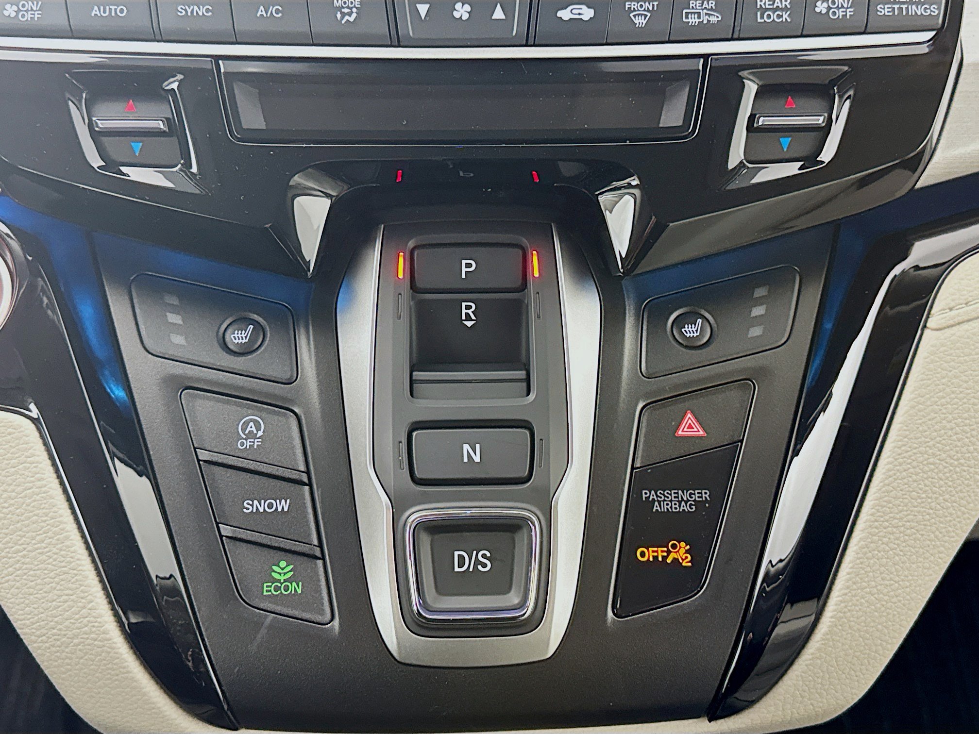 New 2026 Honda Odyssey Touring image 17