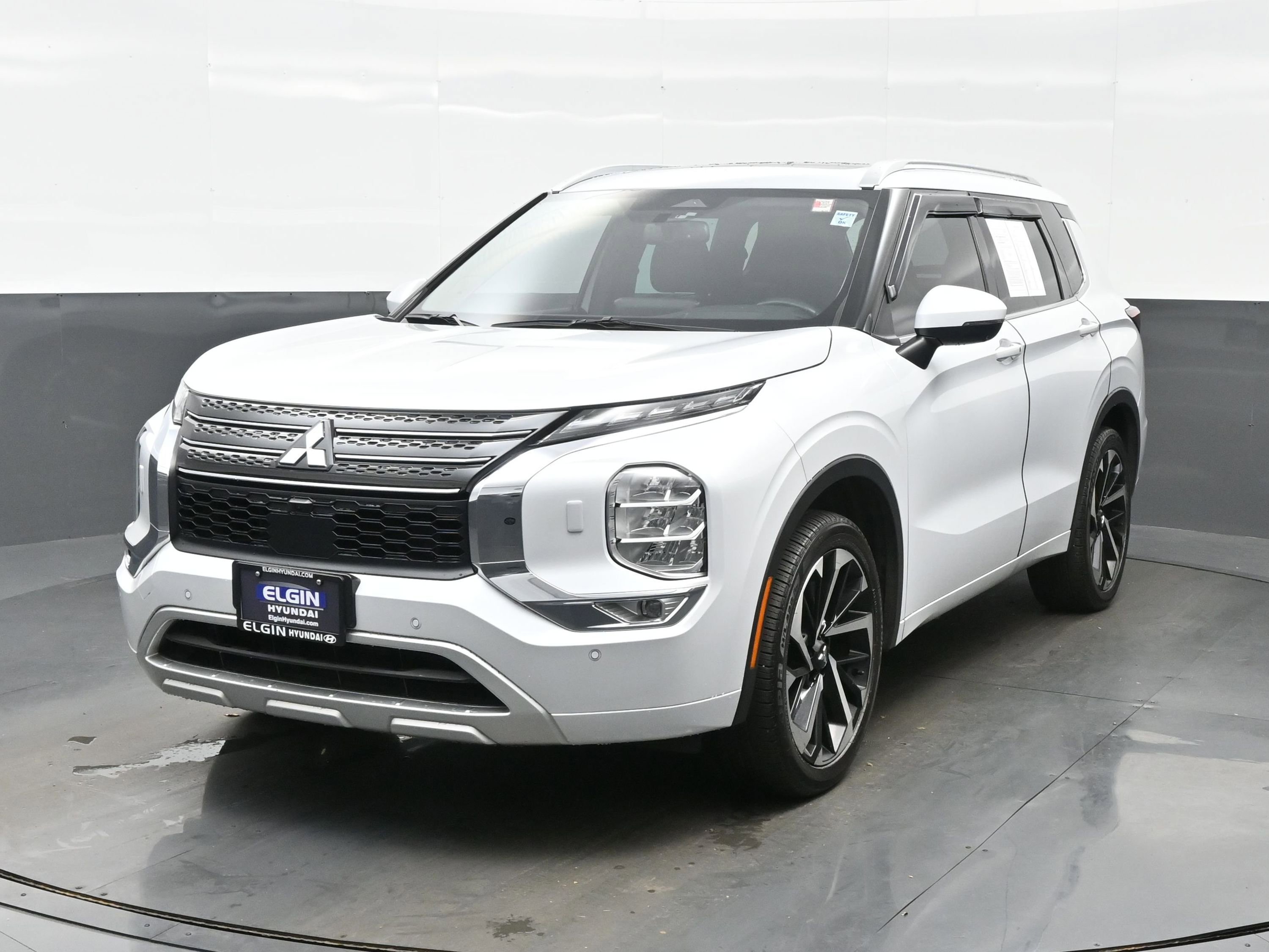 Used 2023 Mitsubishi Outlander SEL Black Edition video 1