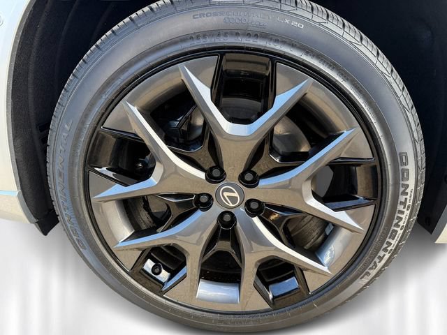 New 2026 Lexus TX 500h AWD image 9