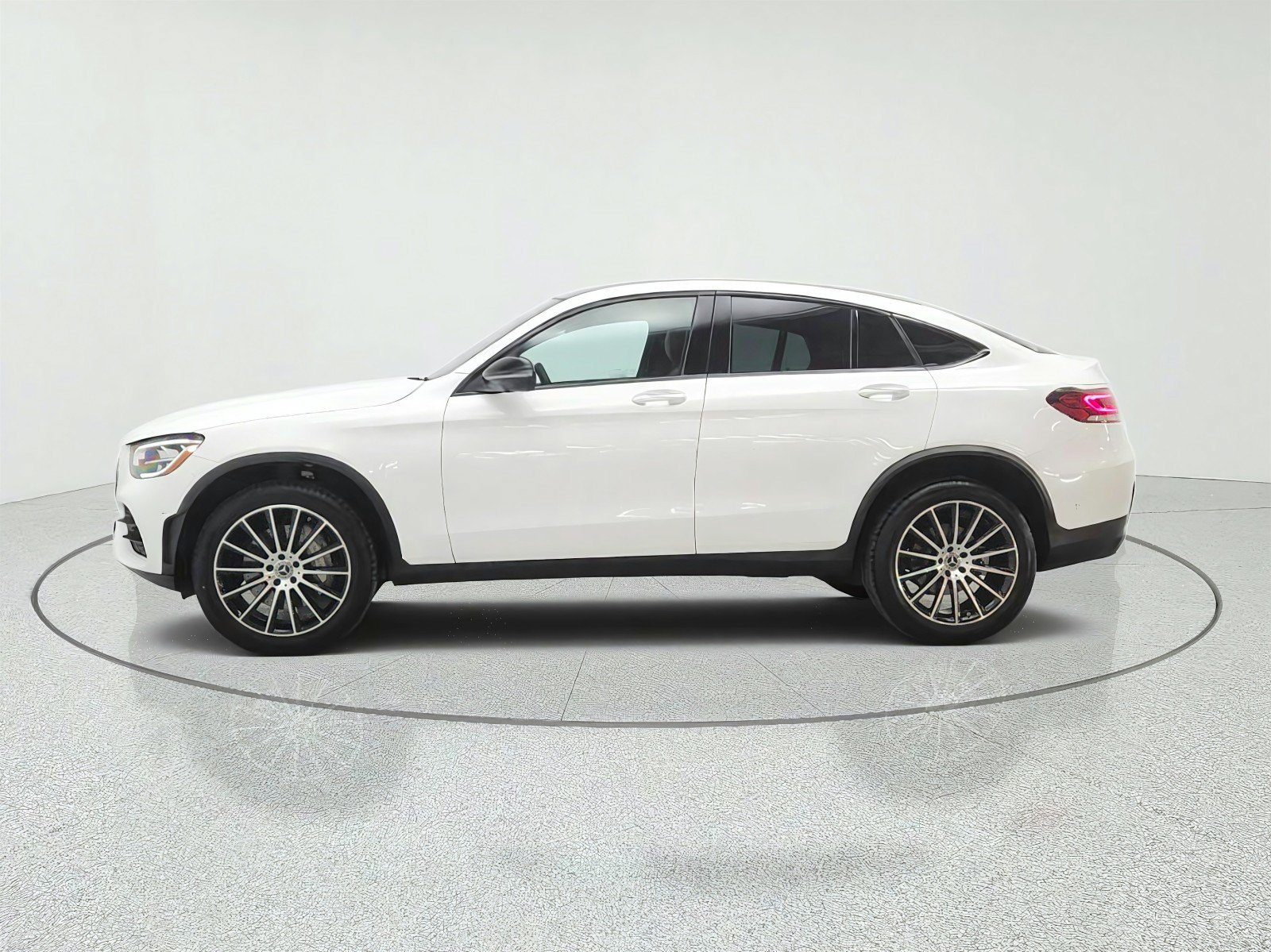 Certified 2023 Mercedes-Benz GLC 300 4MATIC Coupe image 8