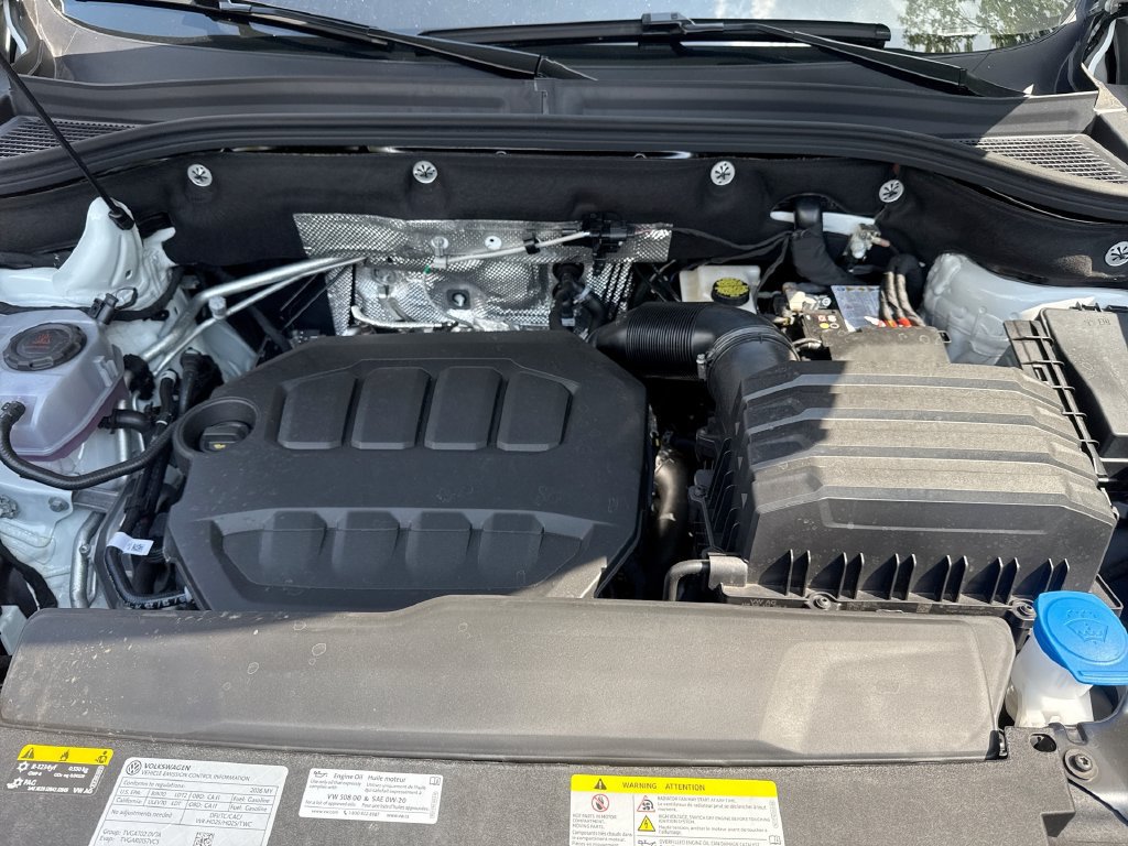 New 2026 Volkswagen Atlas Cross Sport SE AWD/4WD image 17