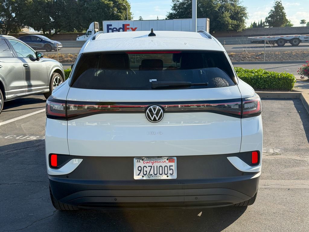 Used 2023 Volkswagen ID.4 Pro image 7