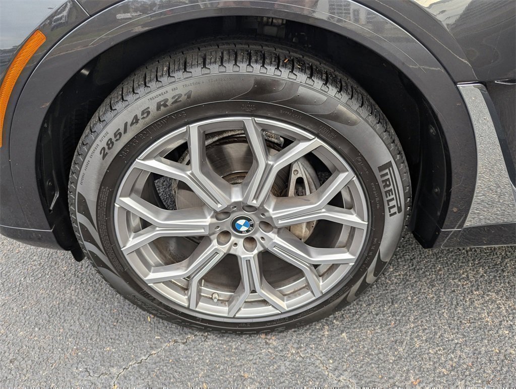 Used 2021 BMW X7 xDrive40i w/ Executive Package image 27