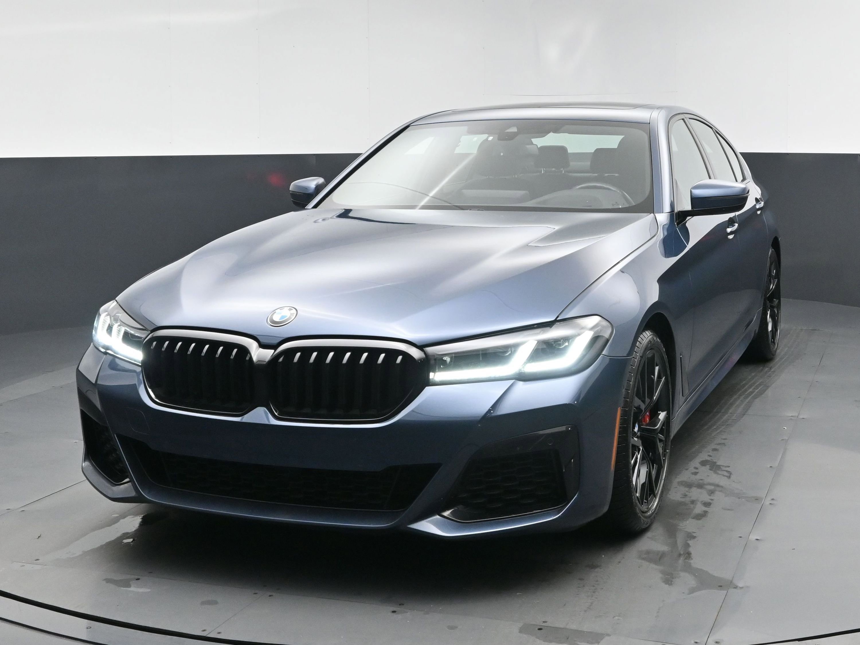 Used 2023 BMW 540i xDrive w/ M Sport Package