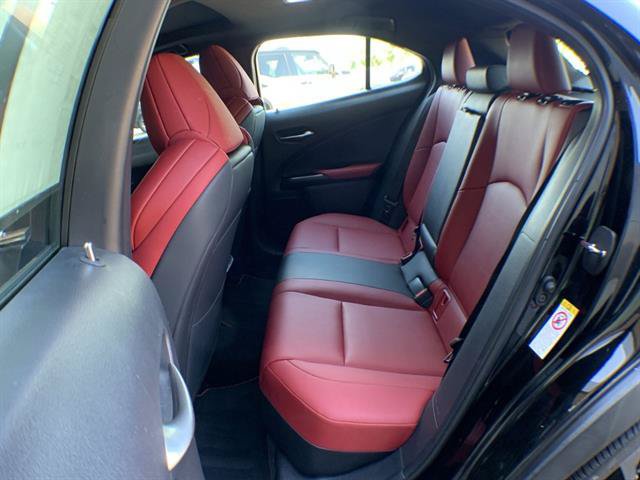 Used 2019 Lexus UX 200 F Sport w/ F Sport Premium Package FWD image 23