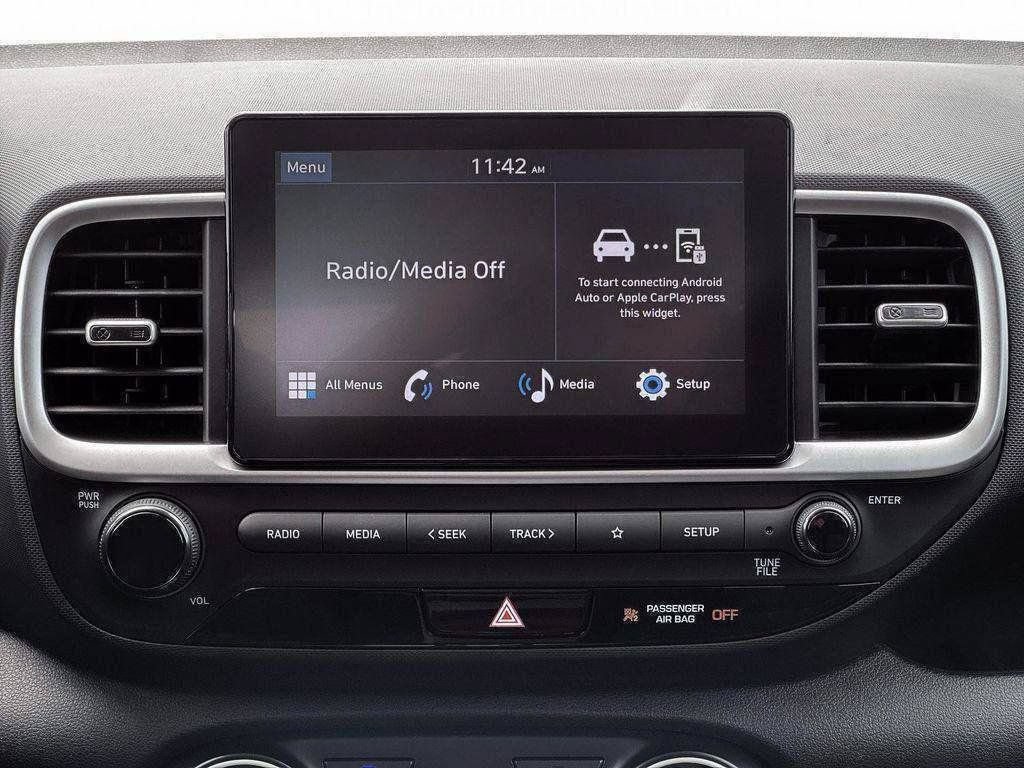 Certified 2026 Hyundai Venue SE FWD image 19