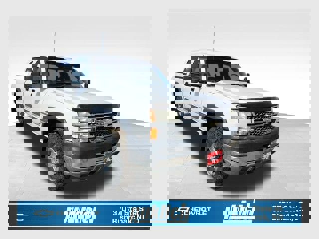 Used 2005 Chevrolet Silverado 2500 w/ Heavy-Duty Power Package video 1