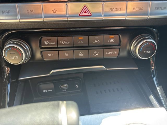 Used 2022 Kia Stinger GT1 image 41