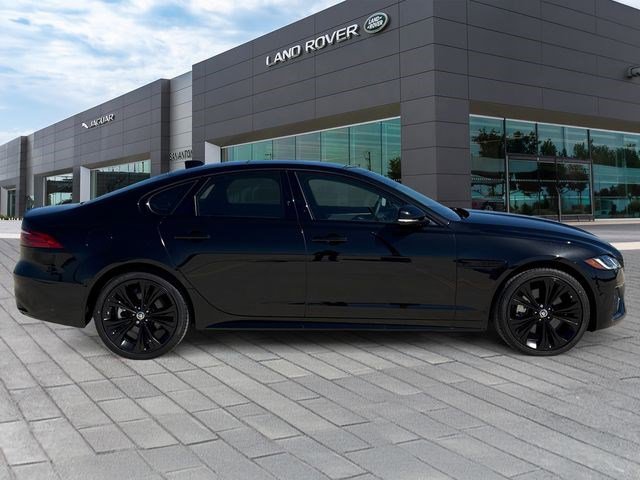New 2024 Jaguar XF R-Dynamic SE AWD/4WD image 6