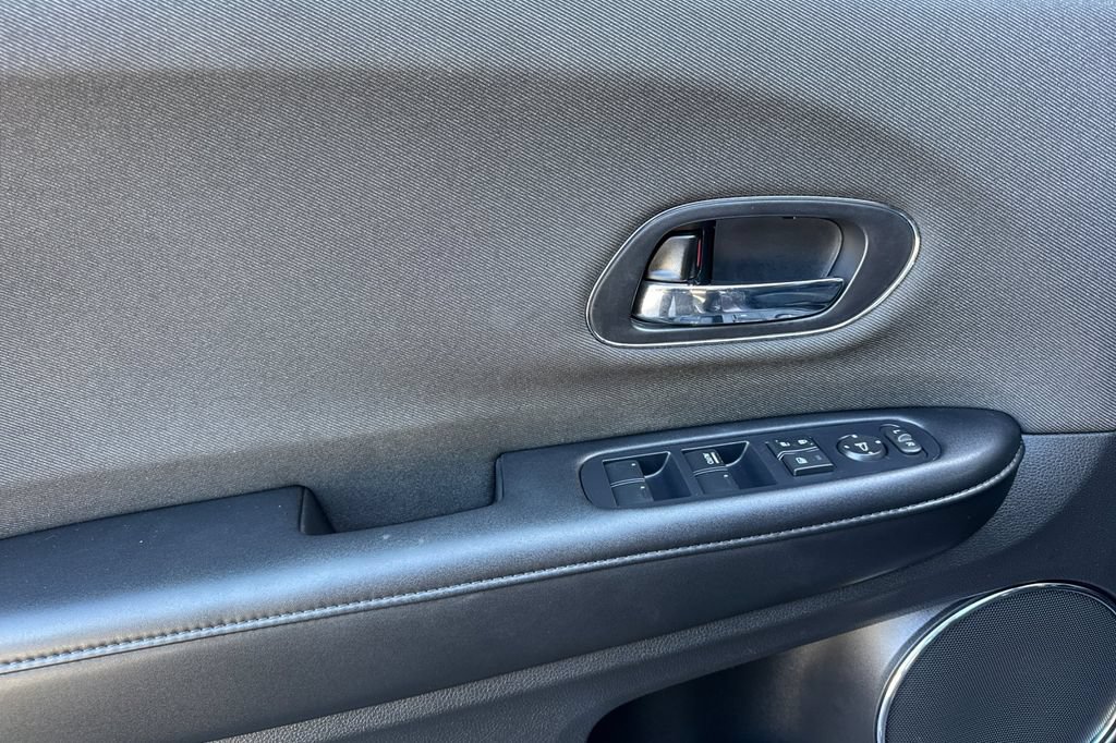 Used 2019 Honda HR-V EX image 10