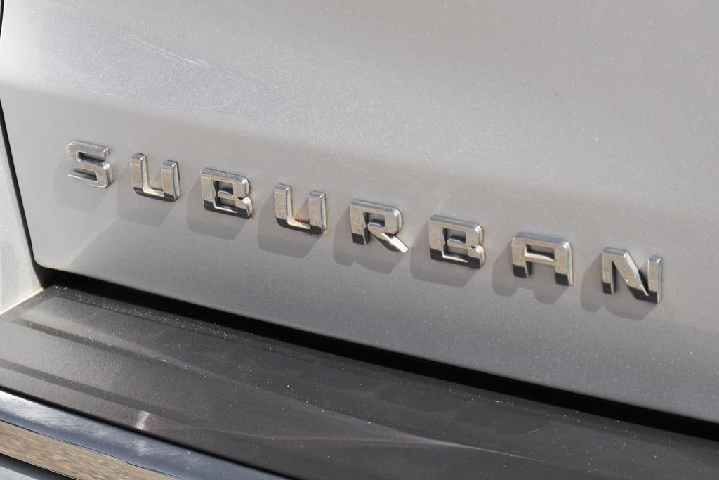 Used 2020 Chevrolet Suburban Premier RWD image 54