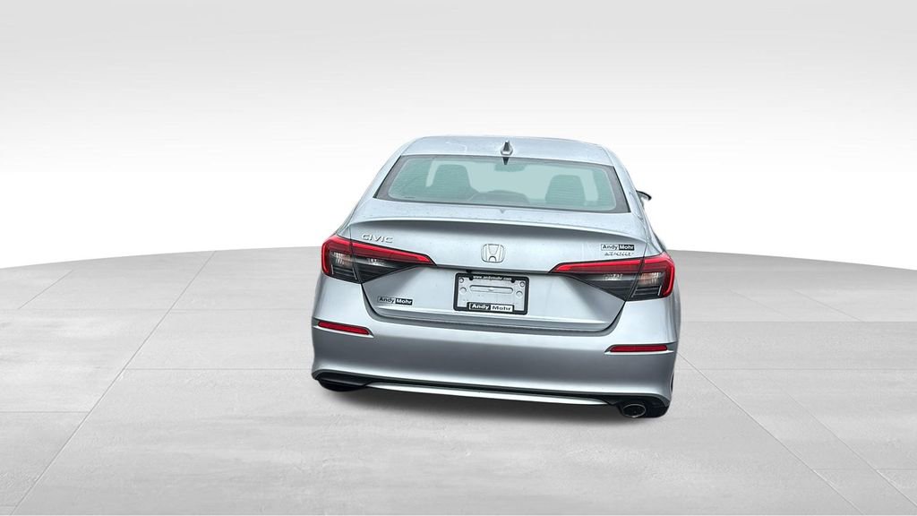 Used 2023 Honda Civic Sport image 6