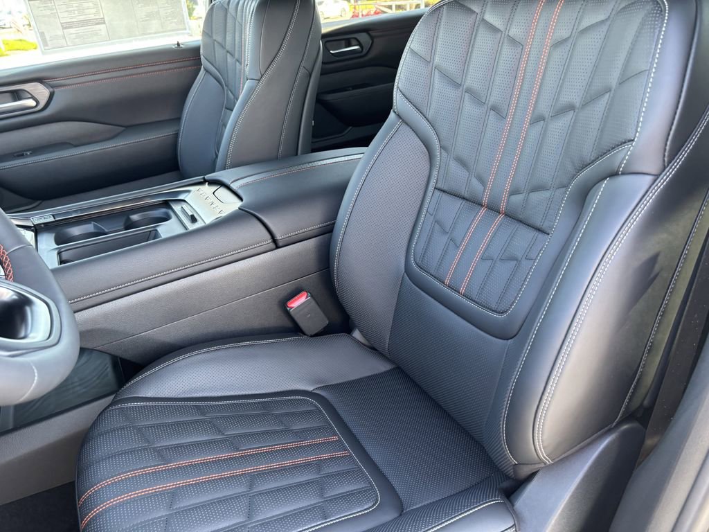 New 2026 Nissan Armada PRO-4X w/ Captain's Chari Seat Package image 16