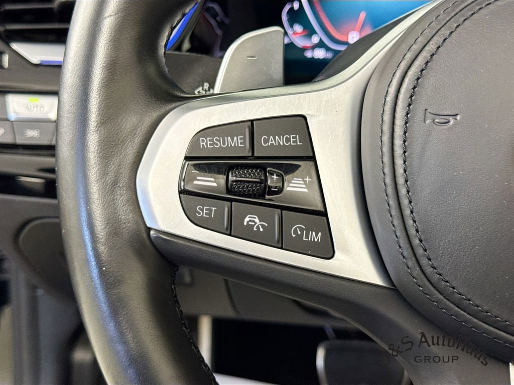 Used 2022 BMW Z4 M40i w/ Premium Package RWD image 13