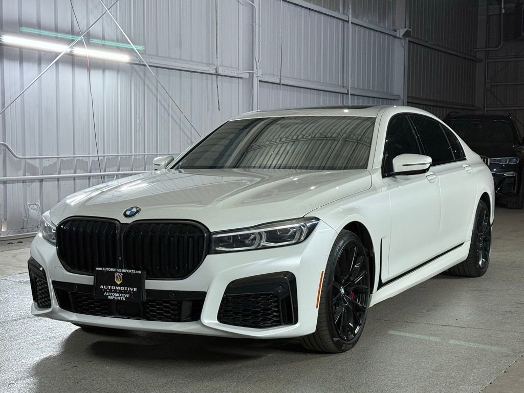 Used 2022 BMW 750i xDrive w/ Executive Package image 1