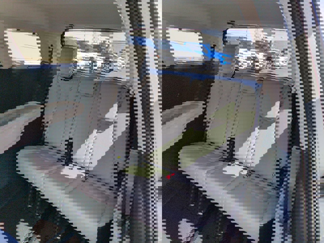 New 2026 Kia Carnival EX image 31