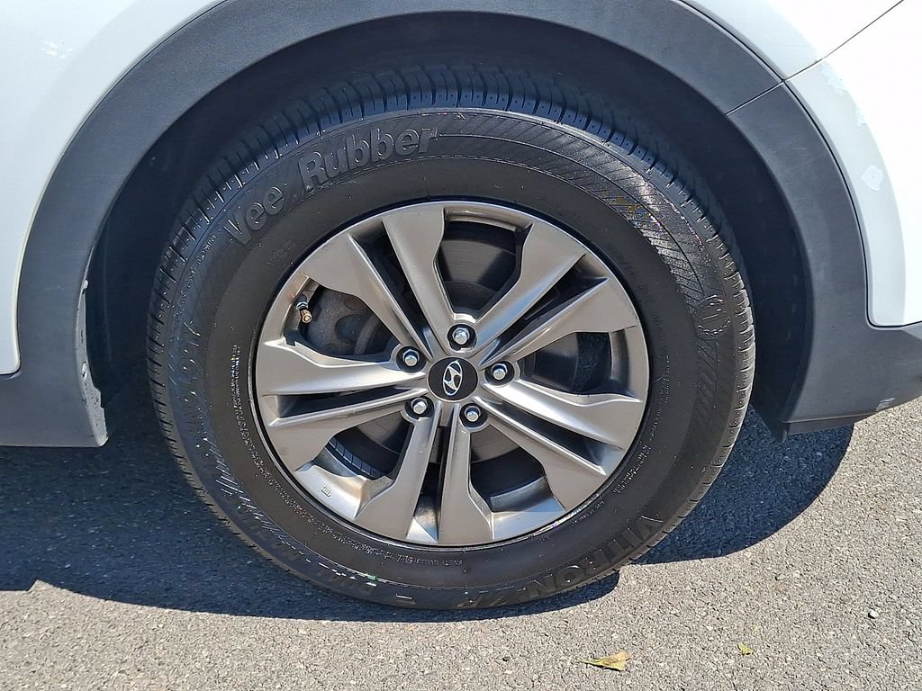Used 2015 Hyundai Santa Fe Sport AWD/4WD image 10