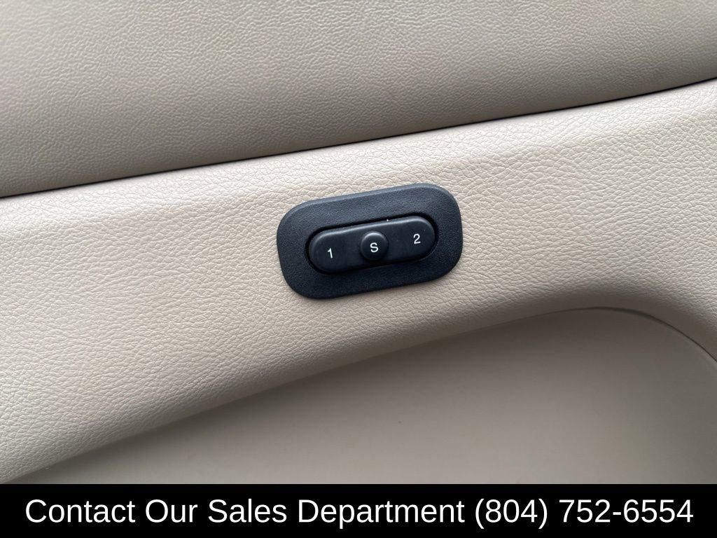 Used 2015 Jeep Grand Cherokee Limited image 11