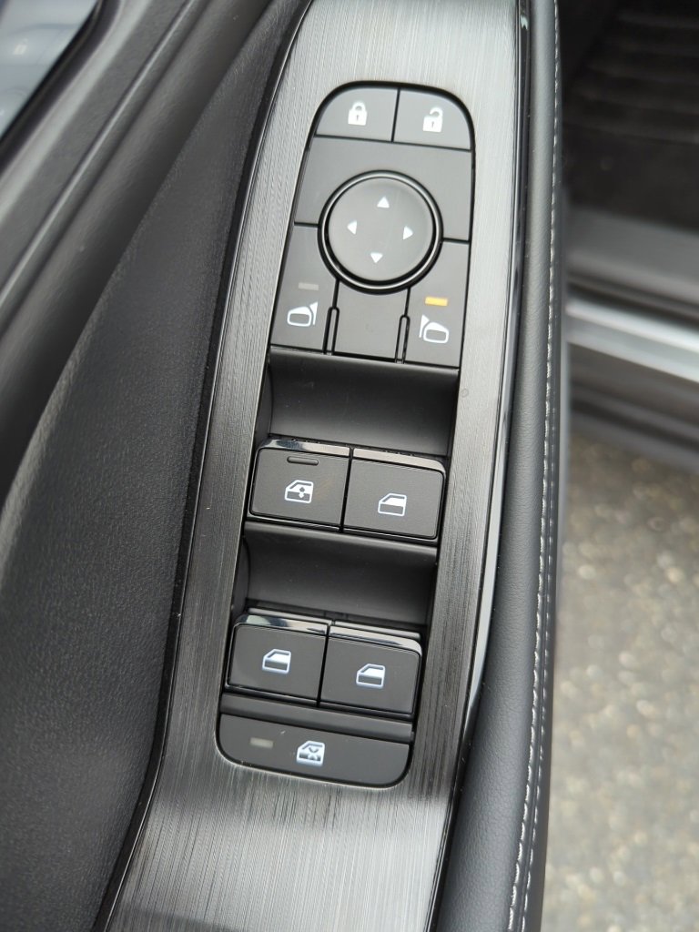 New 2026 Nissan Rogue SV image 21