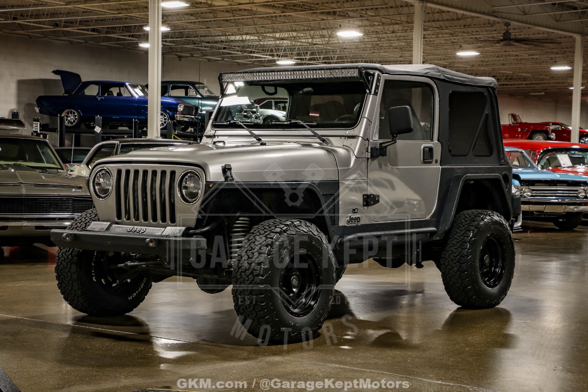 Used 2002 Jeep Wrangler SE AWD/4WD image 3