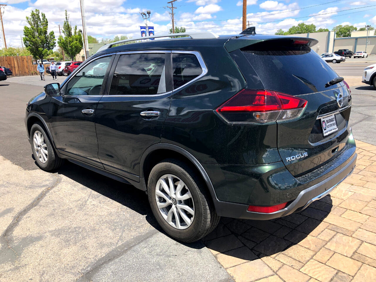 Used 2019 Nissan Rogue SV image 5