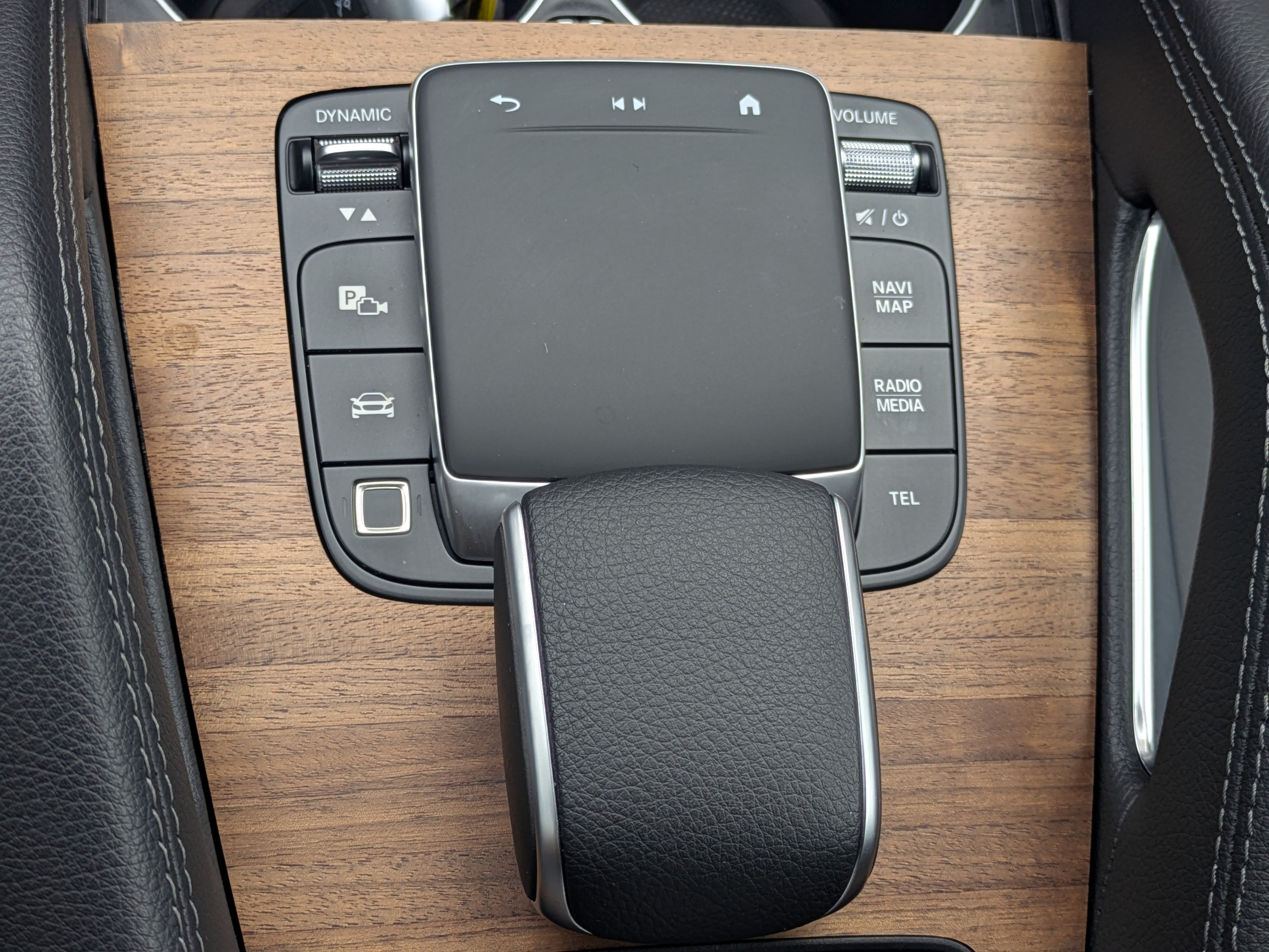 Certified 2025 Mercedes-Benz GLE 450 4MATIC Coupe image 31