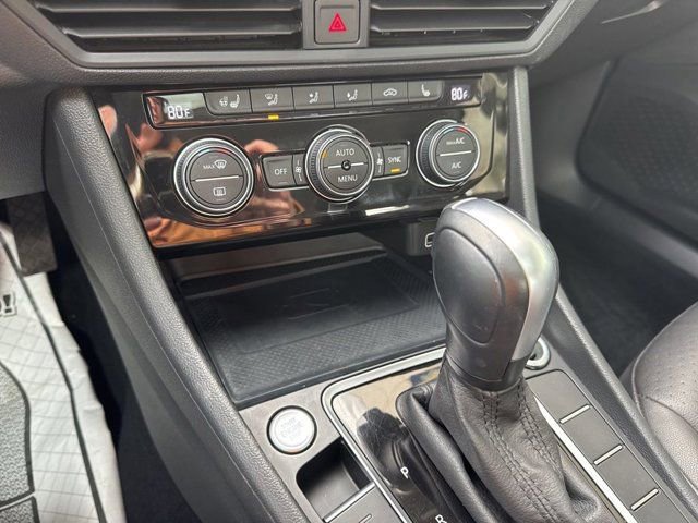 Used 2020 Volkswagen Jetta SEL image 16