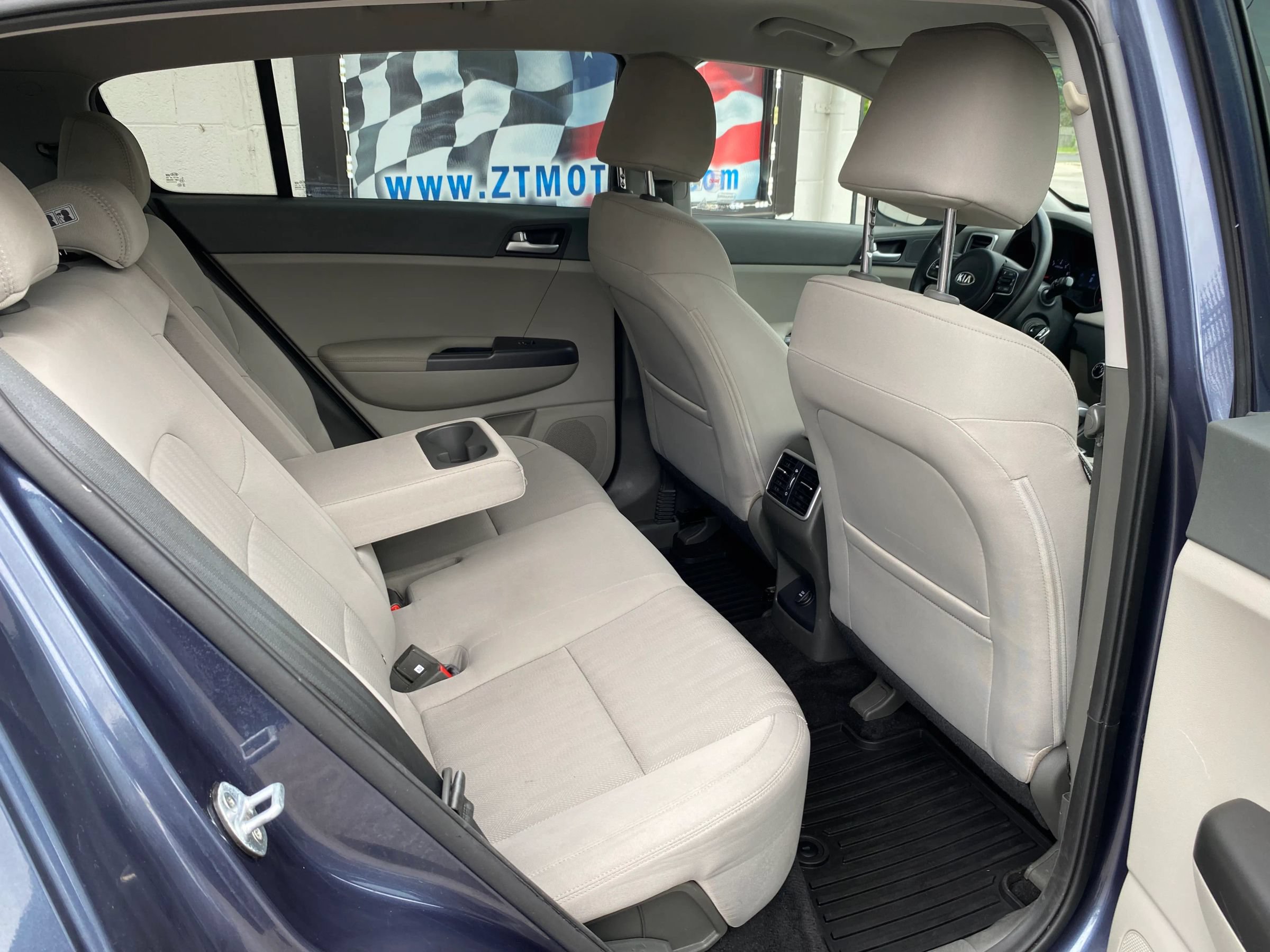 Used 2019 Kia Sportage LX AWD/4WD image 11