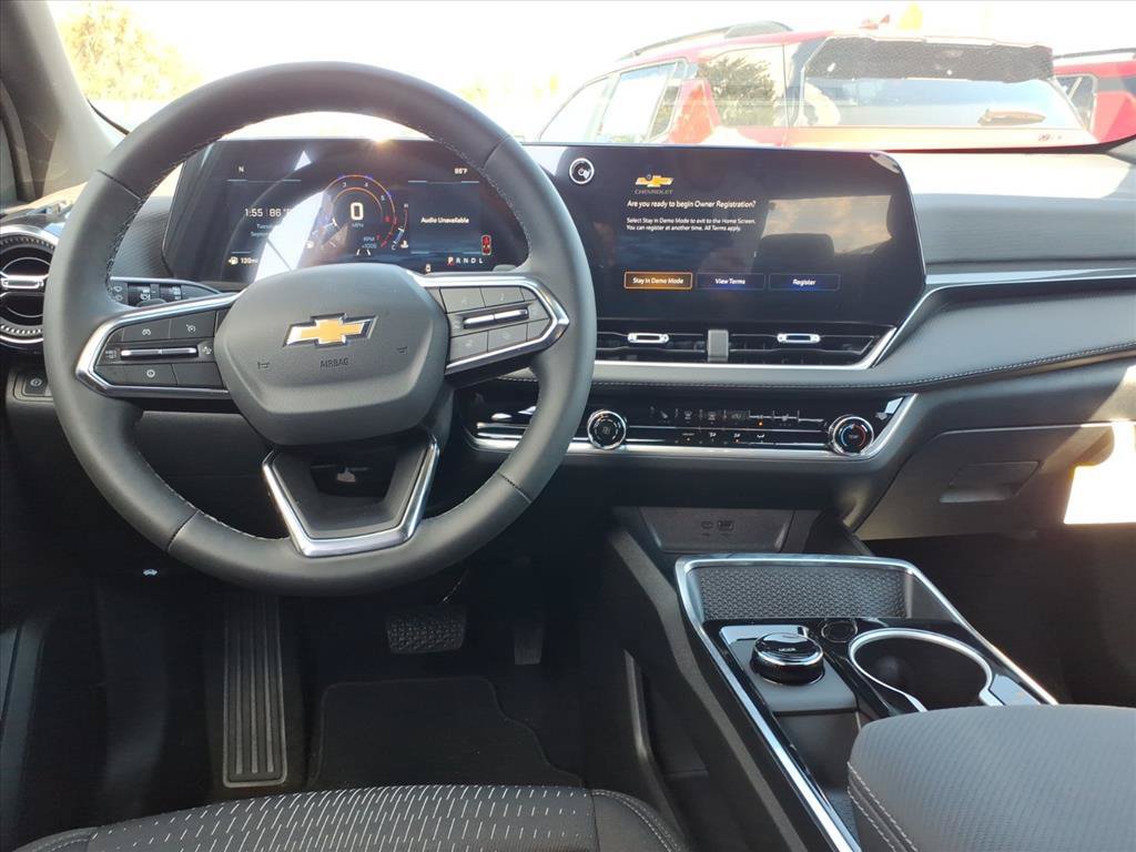 New 2027 Chevrolet Equinox LT w/ Safety and Technology Package FWD image 13
