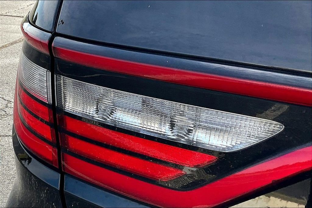 Used 2018 Dodge Durango R/T w/ Technology Group image 24