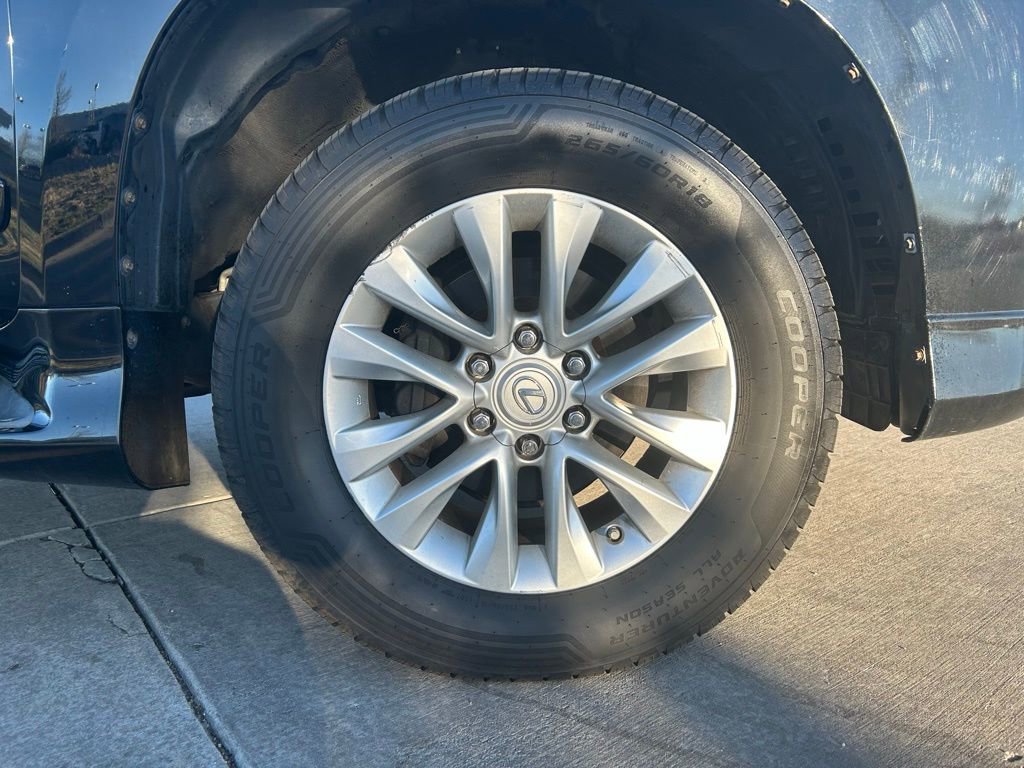 Used 2016 Lexus GX 460 w/ Premium Package AWD/4WD image 33