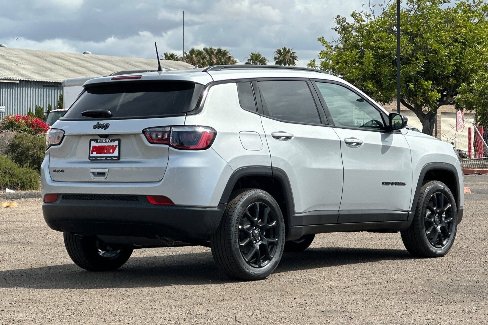 New 2026 Jeep Compass Latitude AWD/4WD image 4