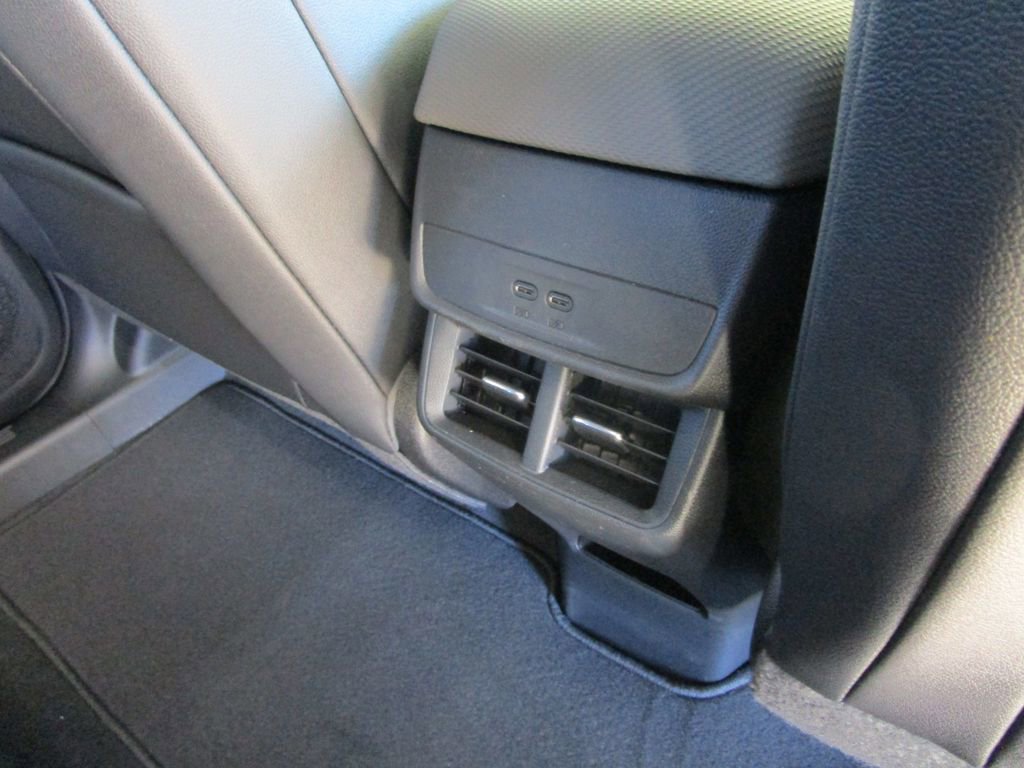 New 2026 Chevrolet Equinox LT w/ Convenience Package II image 18