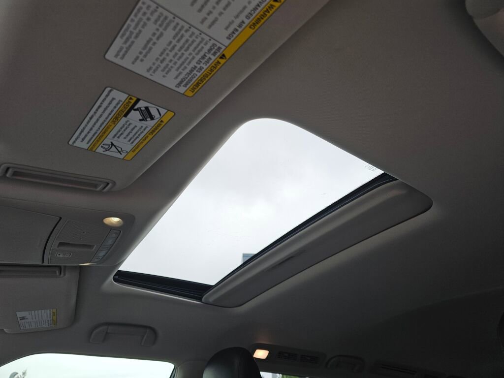 Used 2020 Nissan Armada SL w/ Premium Package image 29