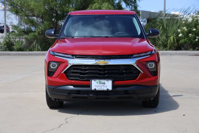 New 2026 Chevrolet TrailBlazer LS w/ LS Convenience Package FWD image 2