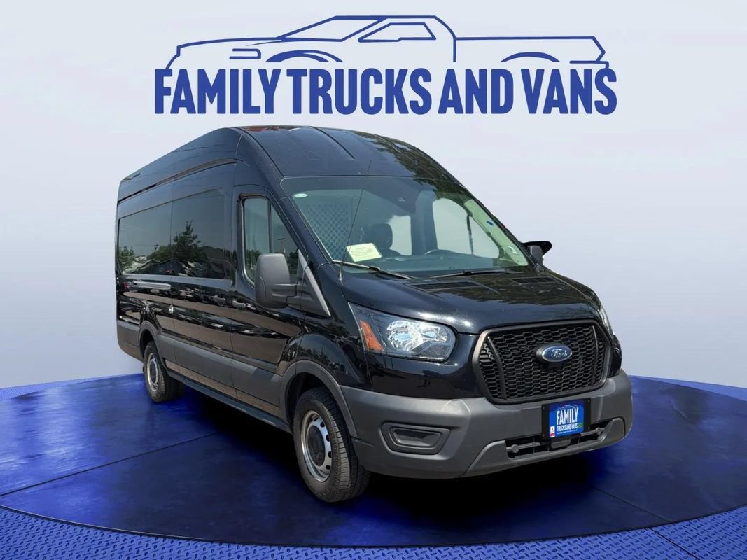 Used 2023 Ford Transit 250 148 High Roof Extended w/ Load Area Protection Package RWD image 7