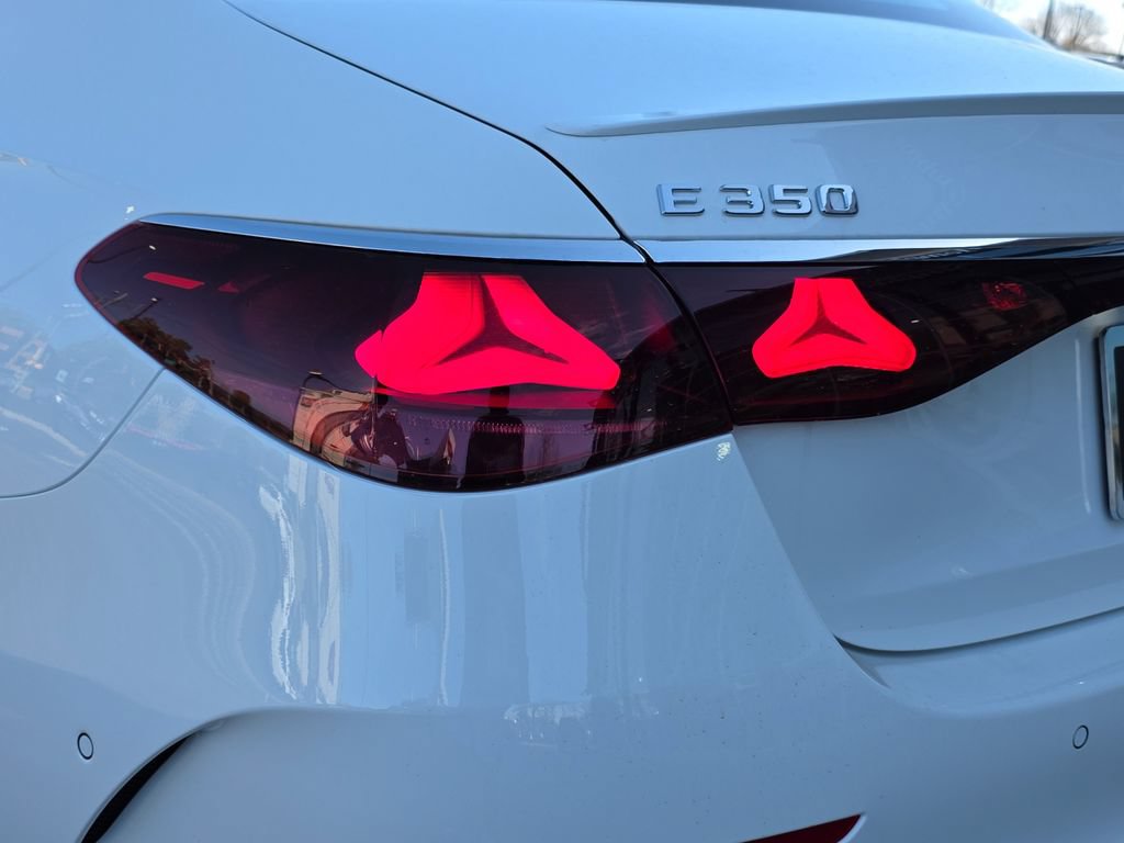 New 2026 Mercedes-Benz E 350 4MATIC Sedan image 11