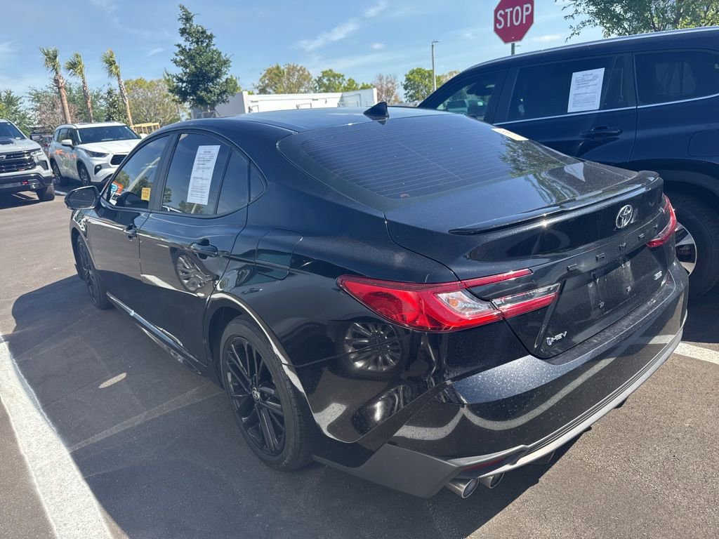 Used 2025 Toyota Camry SE w/ Convenience Package FWD image 6