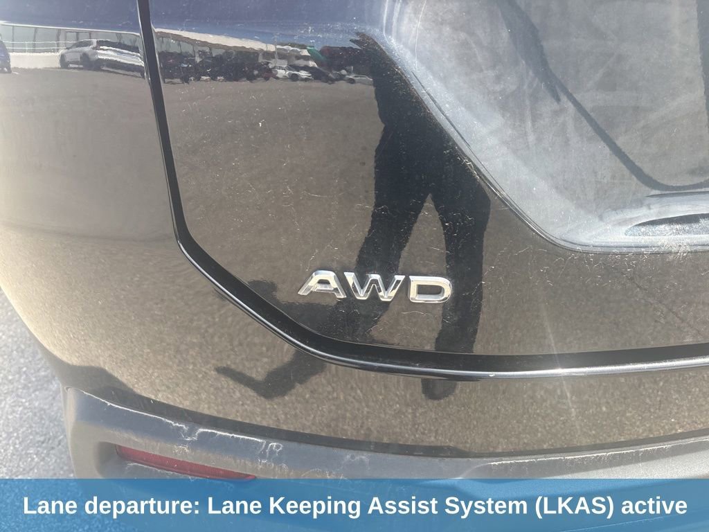 Certified 2023 Honda Pilot LX image 10