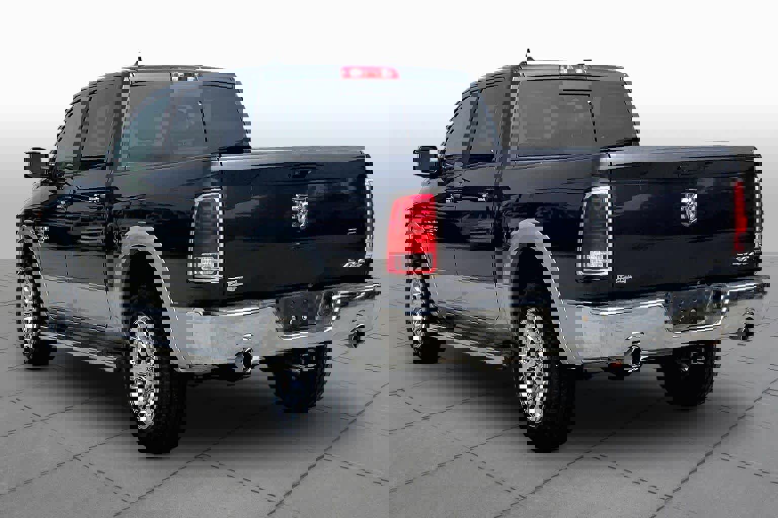 Used 2014 RAM 1500 Laramie w/ Convenience Group AWD/4WD image 12